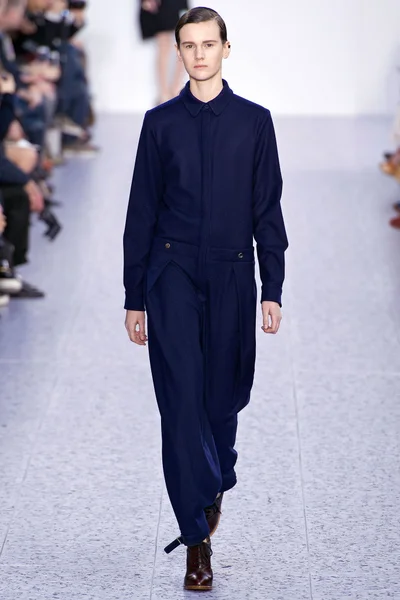 Look 13